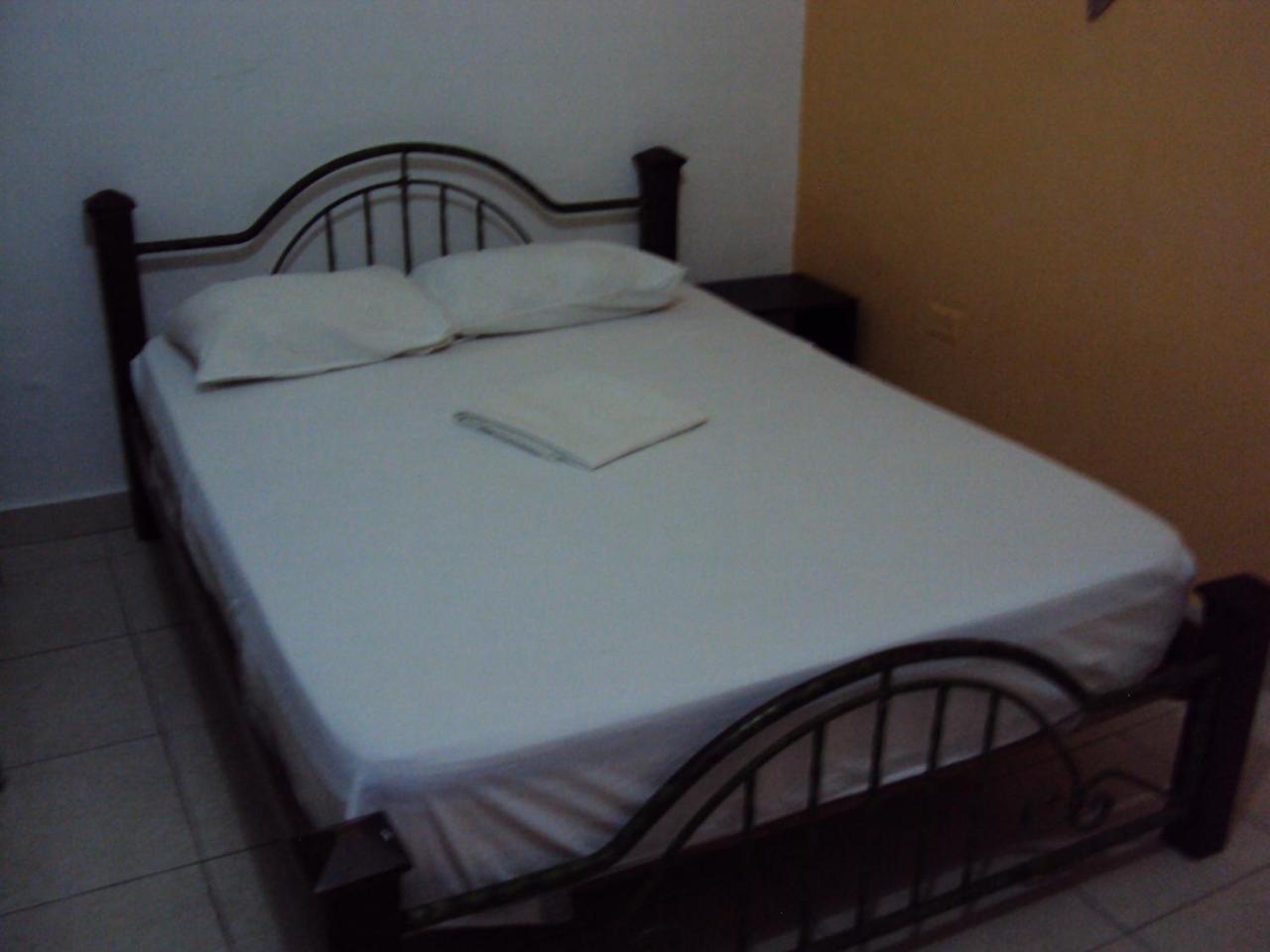 Hotel Plaza Confort Girardot Bagian luar foto